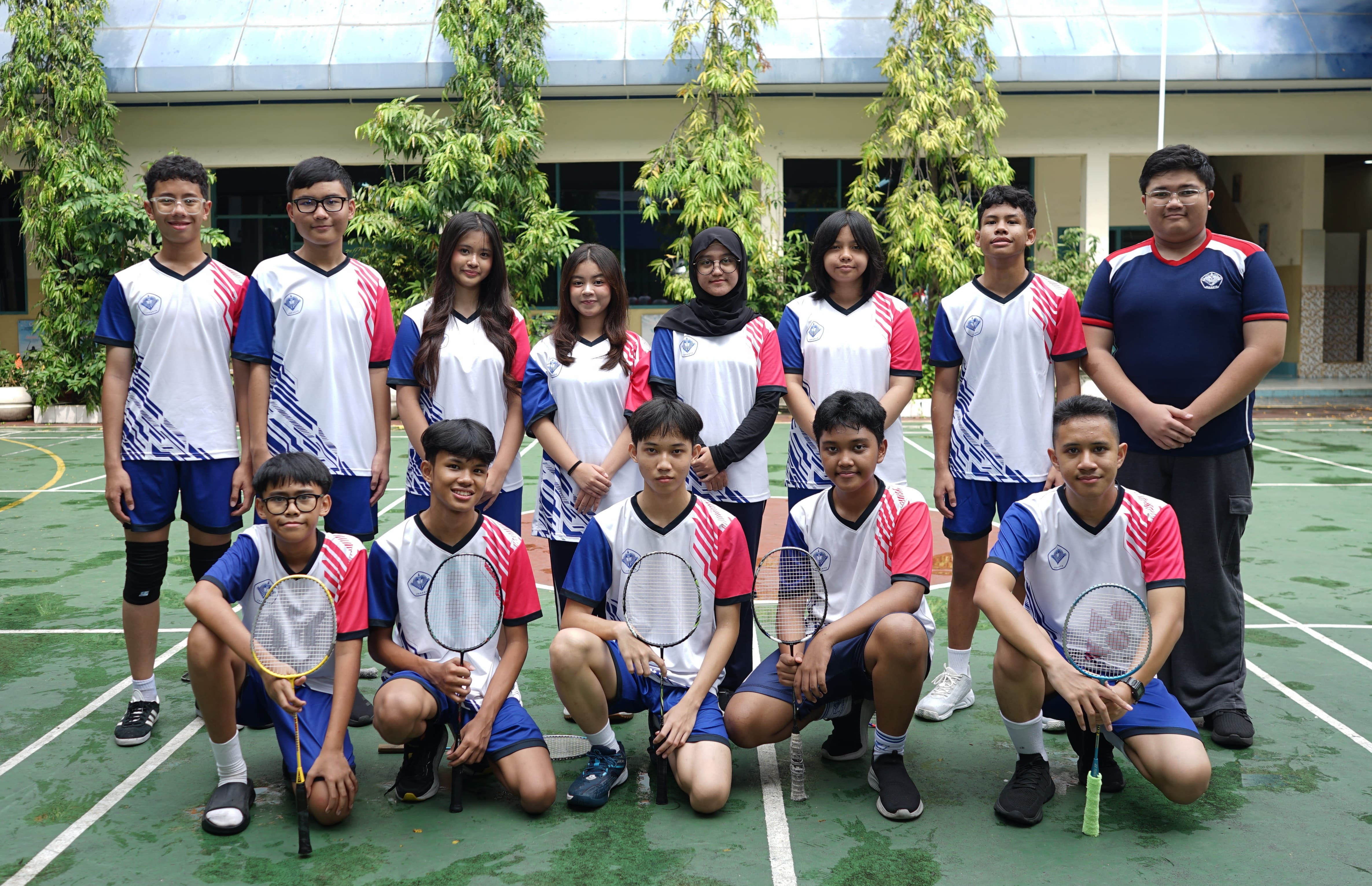 Badminton